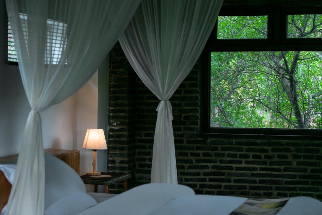 Adonis Inn Lijiang Лиджанг Екстериор снимка