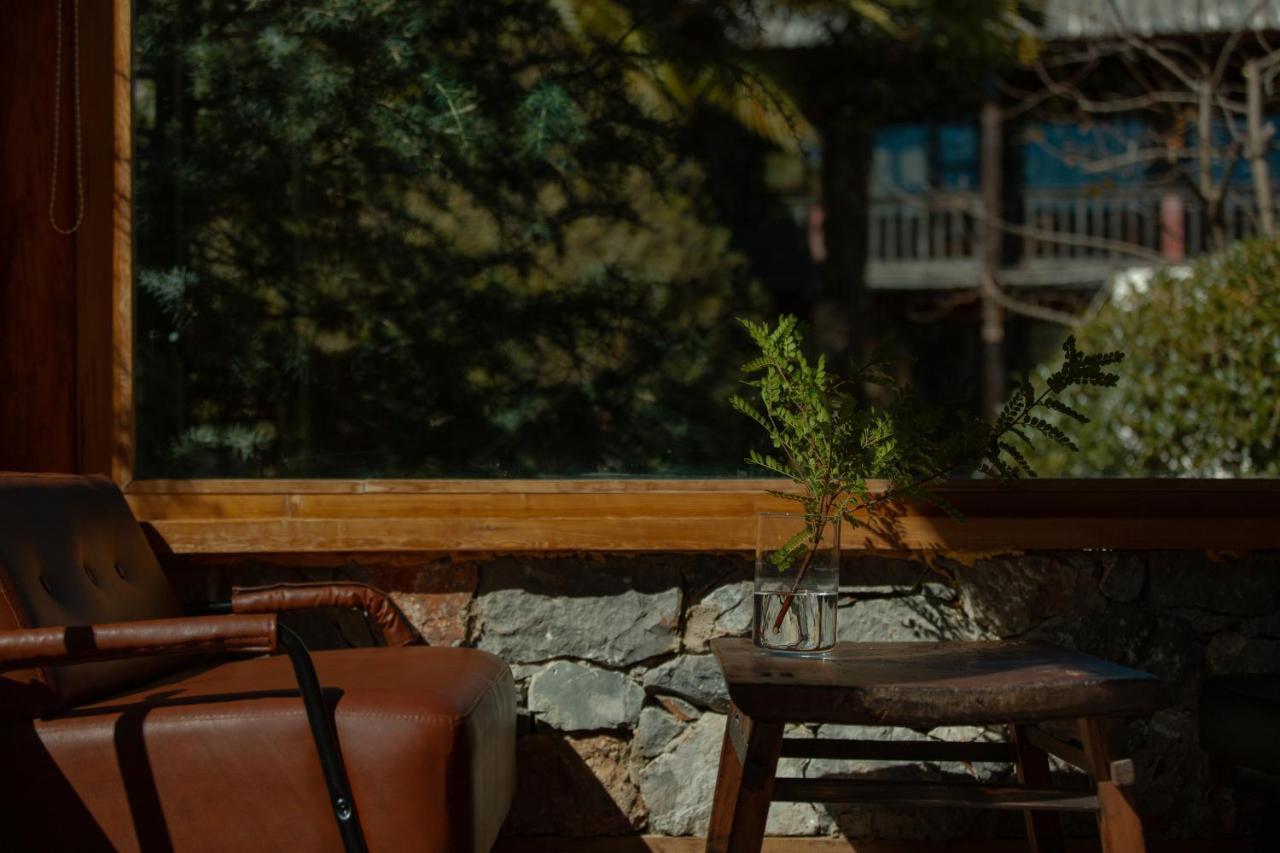 Adonis Inn Lijiang Лиджанг Екстериор снимка
