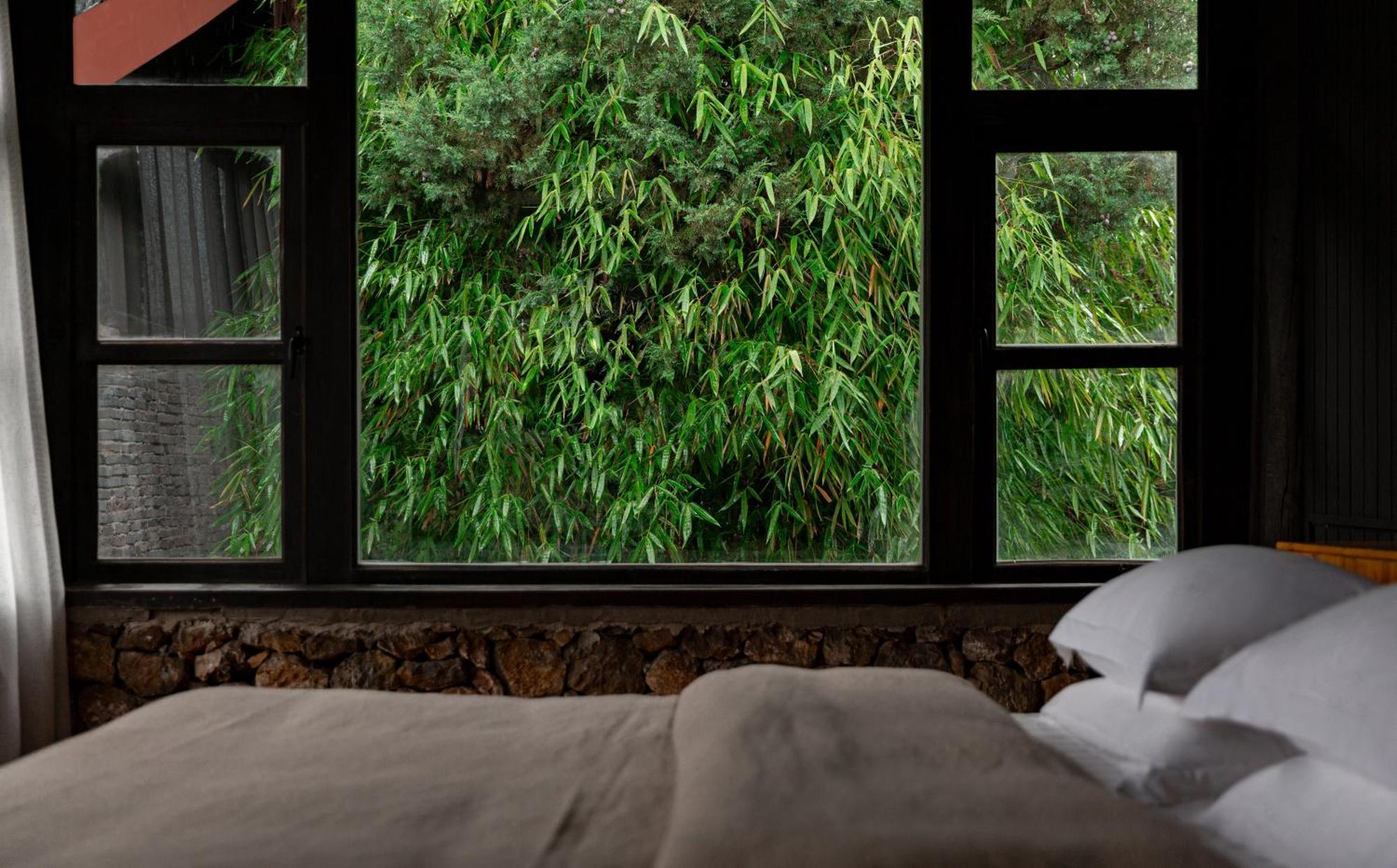Adonis Inn Lijiang Лиджанг Екстериор снимка