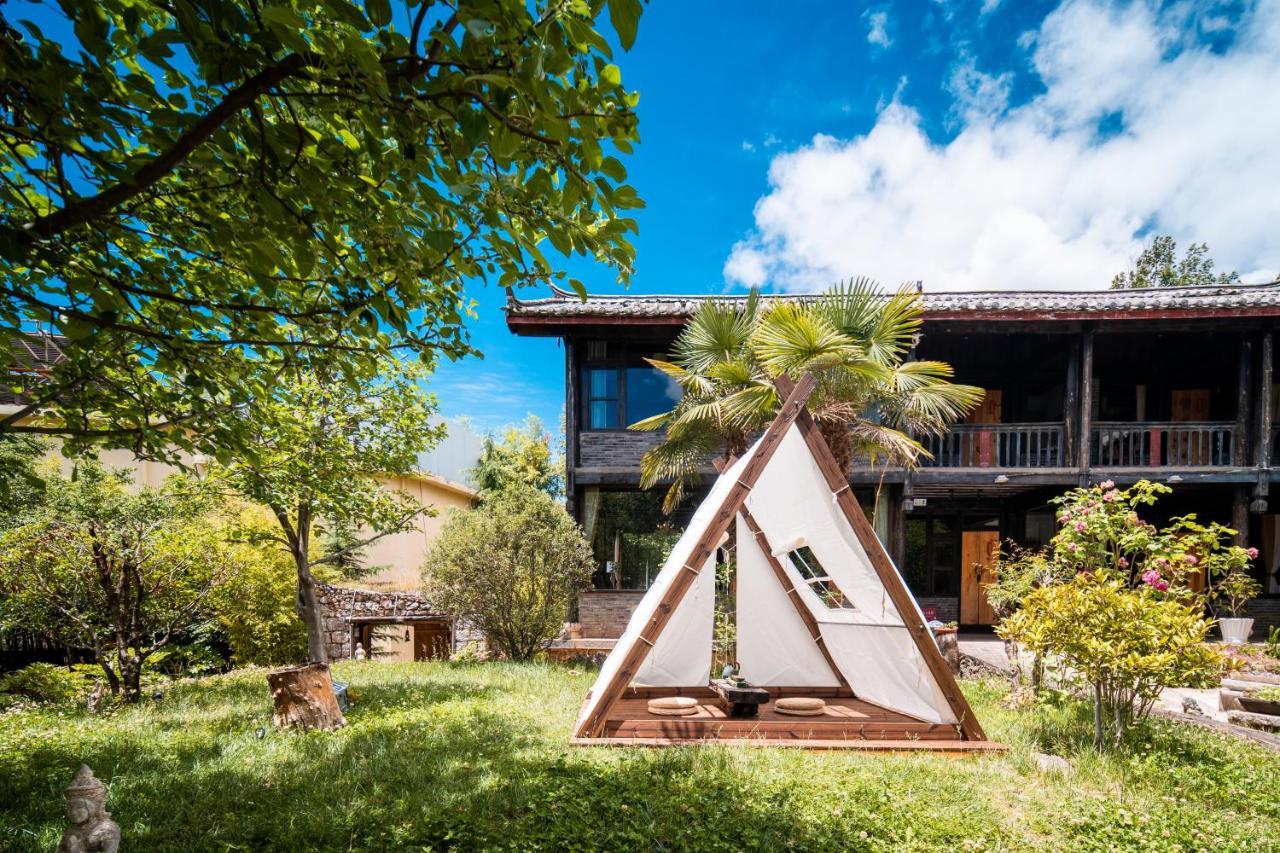 Adonis Inn Lijiang Лиджанг Екстериор снимка